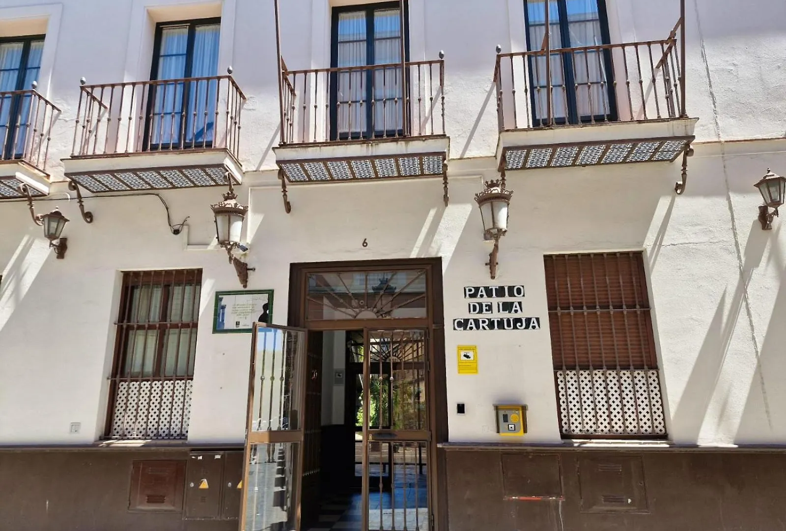 Patio Cartuja Apartment Seville